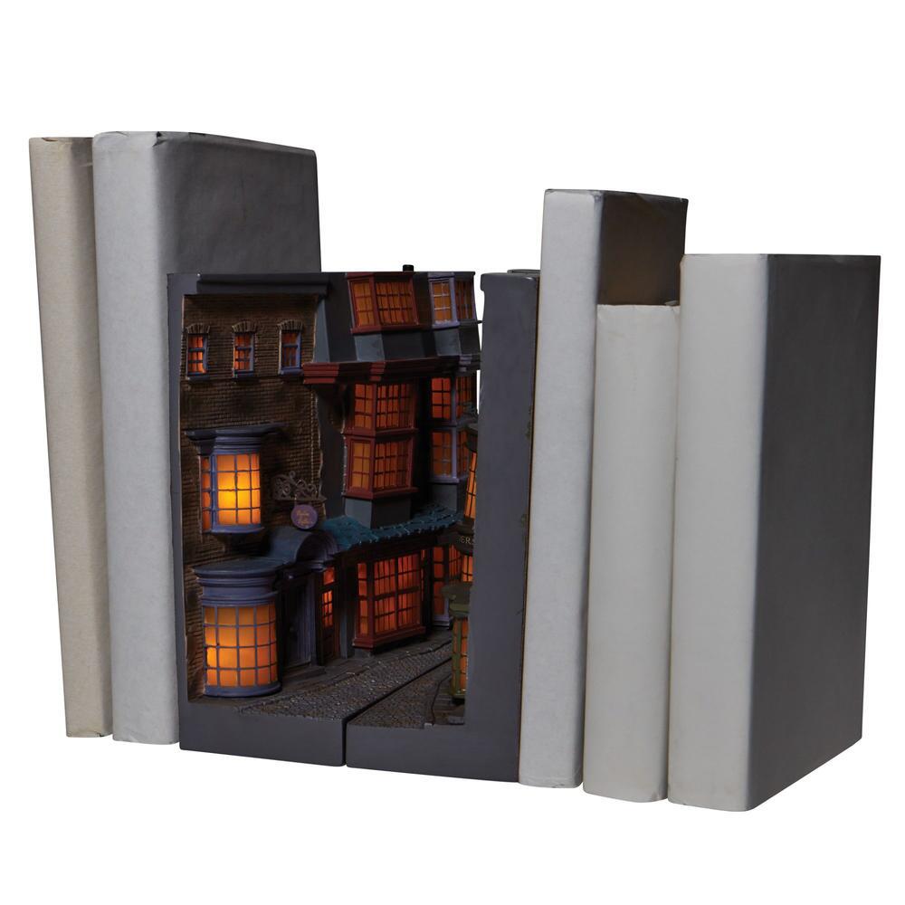 Enesco ハリーポッター ダイアゴン横丁 ブックエンド Gund Enesco Department56 Enesco Gift Mary Meyer Gts Russのインテリアギフト雑貨のお仕入れは Tabata Webへ Enesco ハリーポッター ダイアゴン横丁 ブックエンド Gund Enesco Department56 Enesco Gift Mary Meyer Gts Russのインテリアギフト雑貨のお仕入れは Tabata Webへ