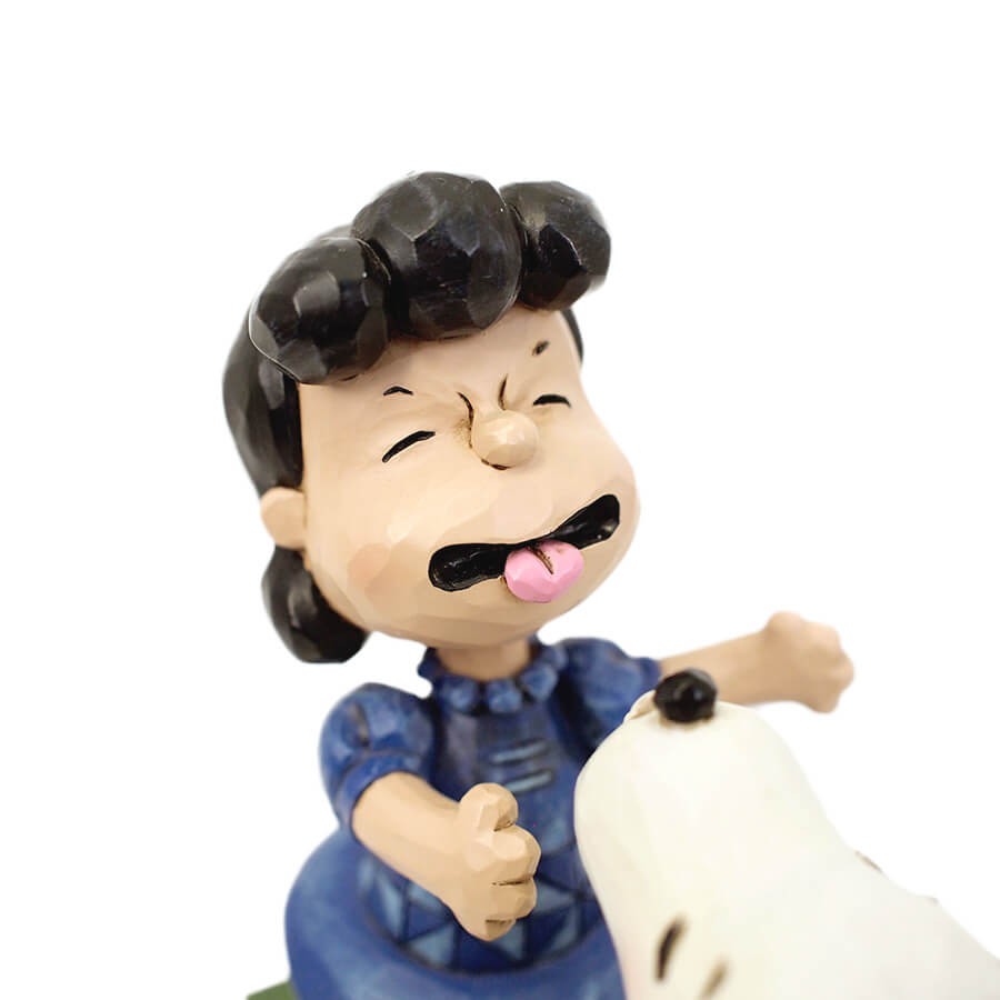 Jim Shore フィギュア スヌーピー ルーシー Kissing Gund Enesco Department56 Enesco Gift Mary Meyer Gts Russのインテリアギフト雑貨のお仕入れは Tabata Webへ Jim Shore フィギュア スヌーピー ルーシー Kissing Gund Enesco Department56 Enesco Gift Mary Meyer Gts Russのインテリアギフト雑貨のお仕入れは Tabata Webへ